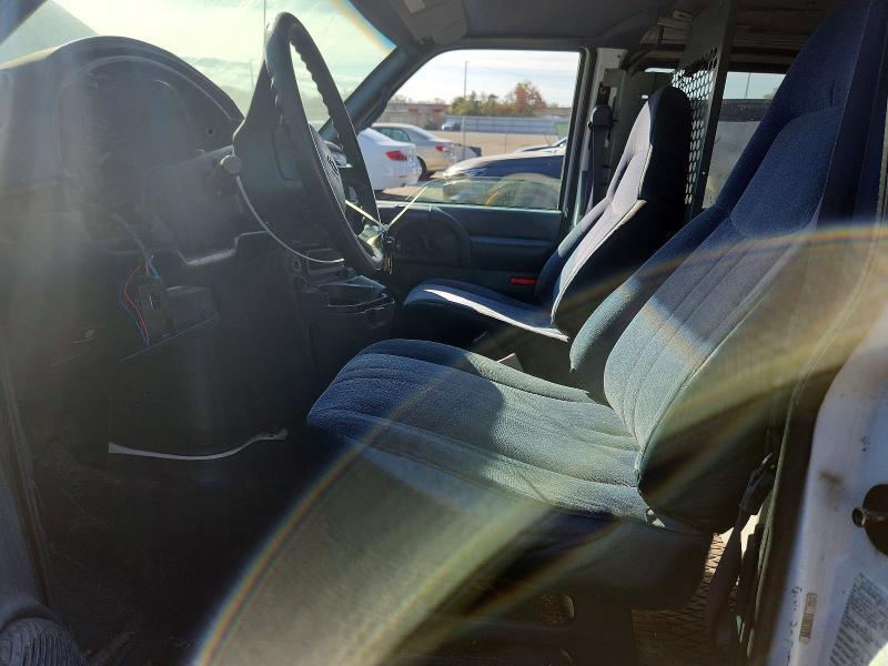 2001 Chevrolet Astro Delivery Van