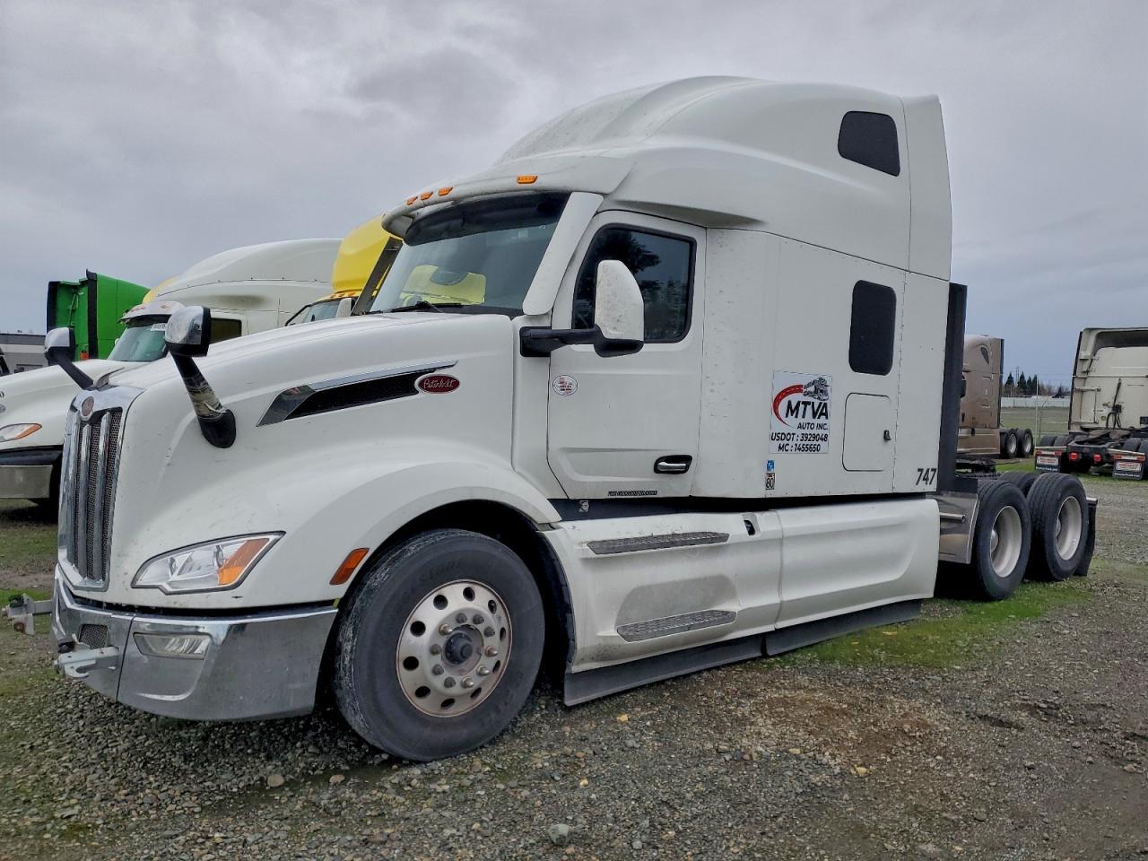 2023 Peterbilt 579