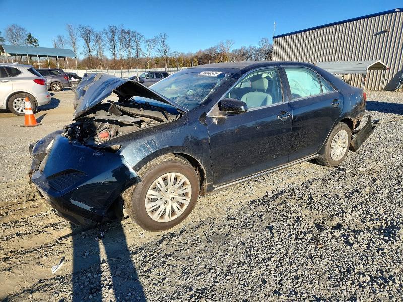 2013 Toyota Camry le