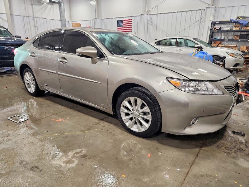 2015 Lexus Es 300h
