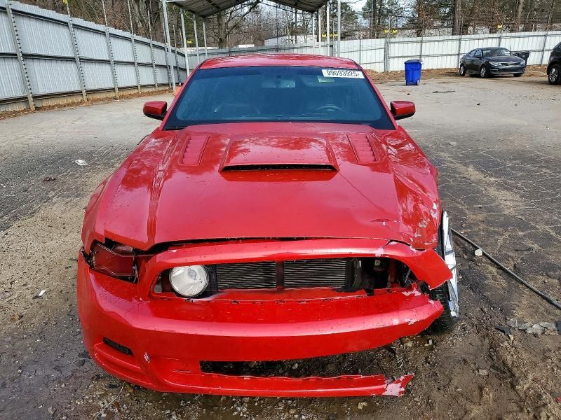 2013 Ford Mustang gt