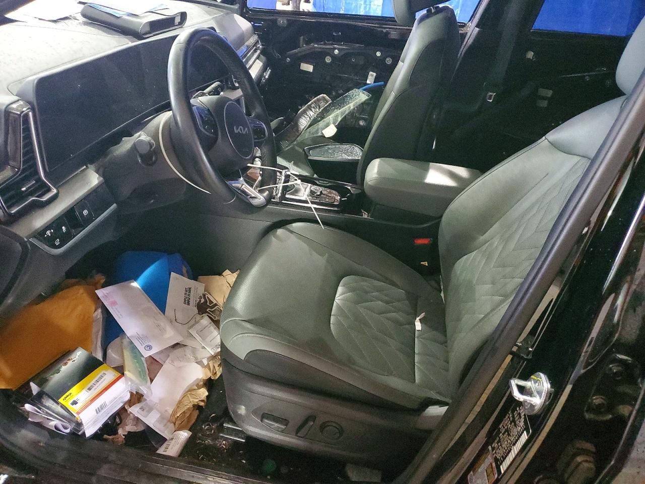 2023 KIA Sportage x Line