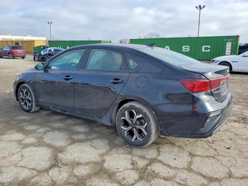 2021 KIA Forte lxs