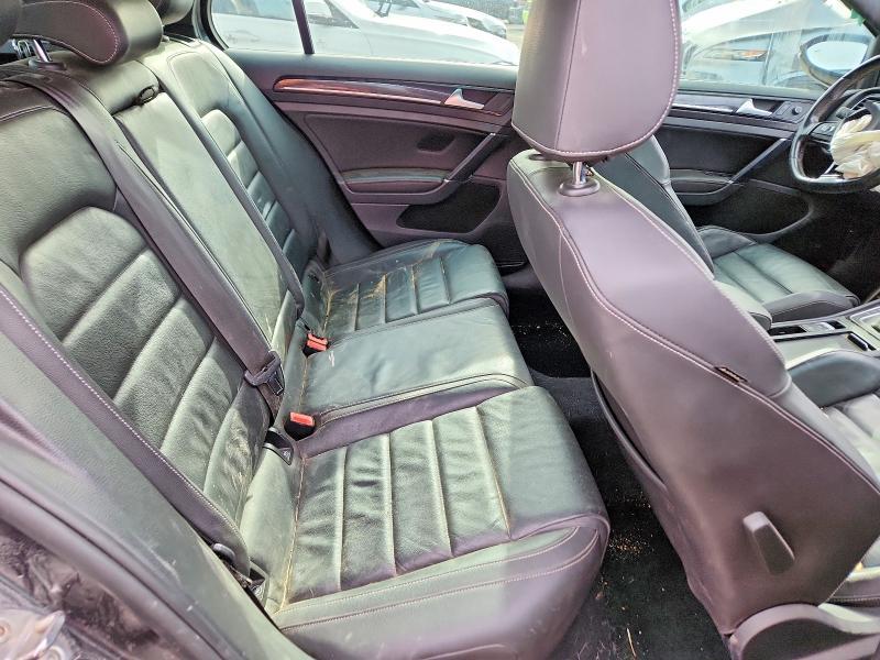 2017 Volkswagen Golf r