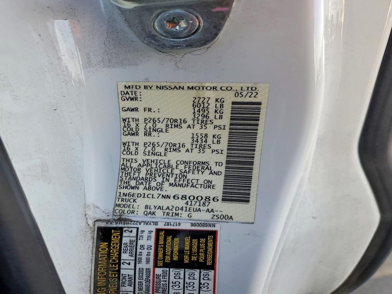 2022 Nissan Frontier s