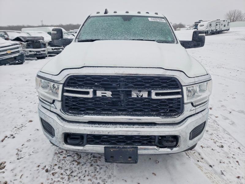 2024 Dodge Ram 3500 Flatbed Truck