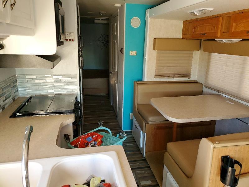 2006 Georgetown 2004 Georgie BOY Pursuit Series