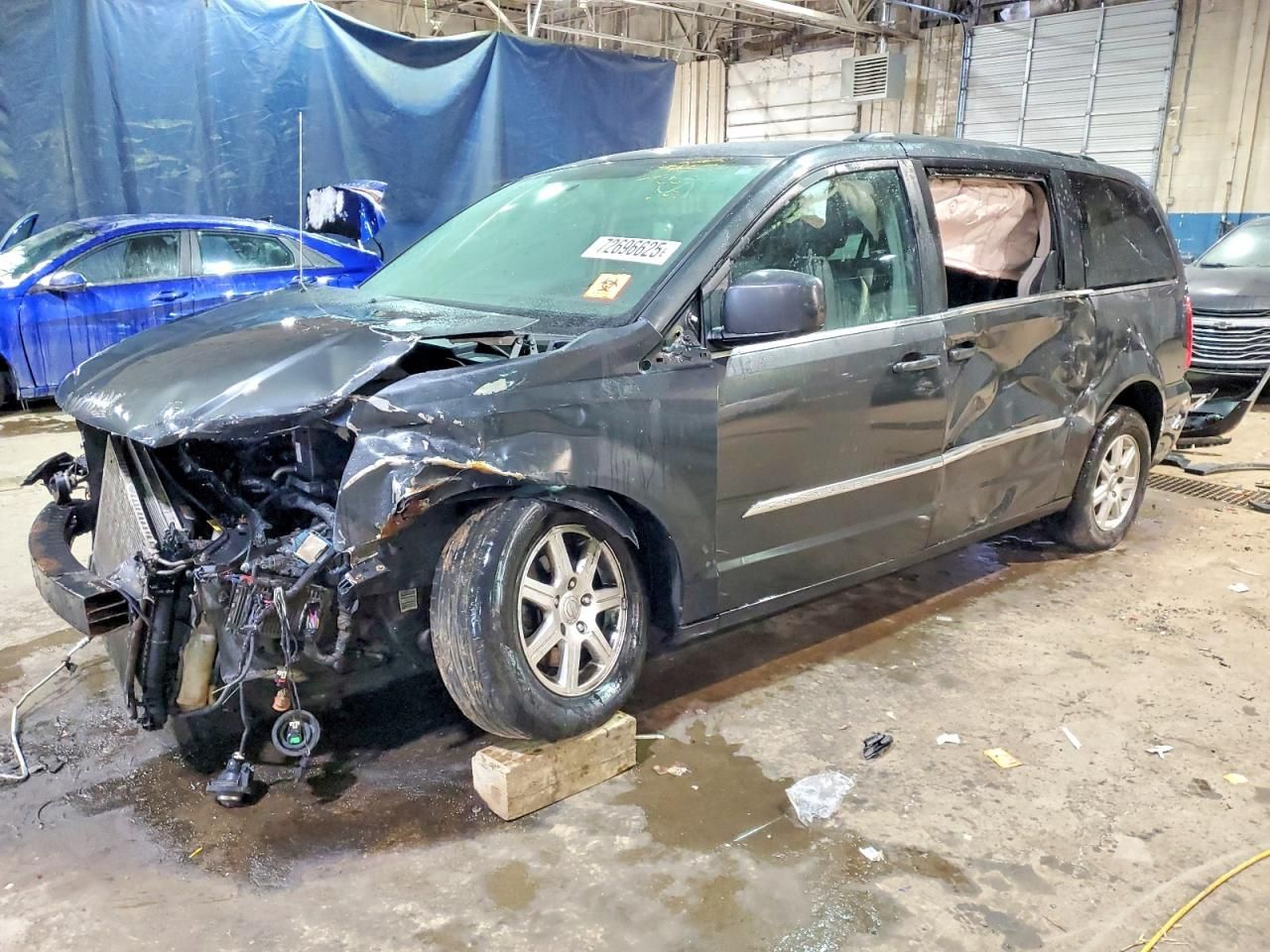 2012 Chrysler Town & Country Touring