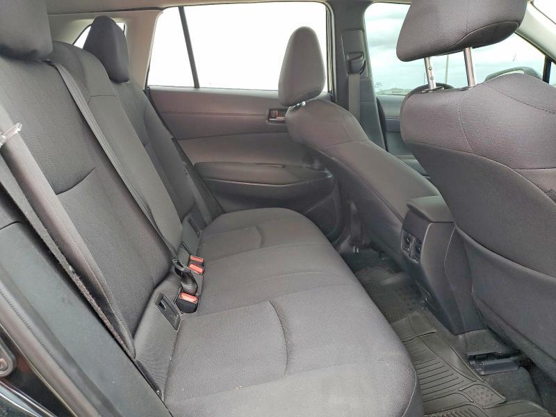 2025 Toyota Corolla Cross le
