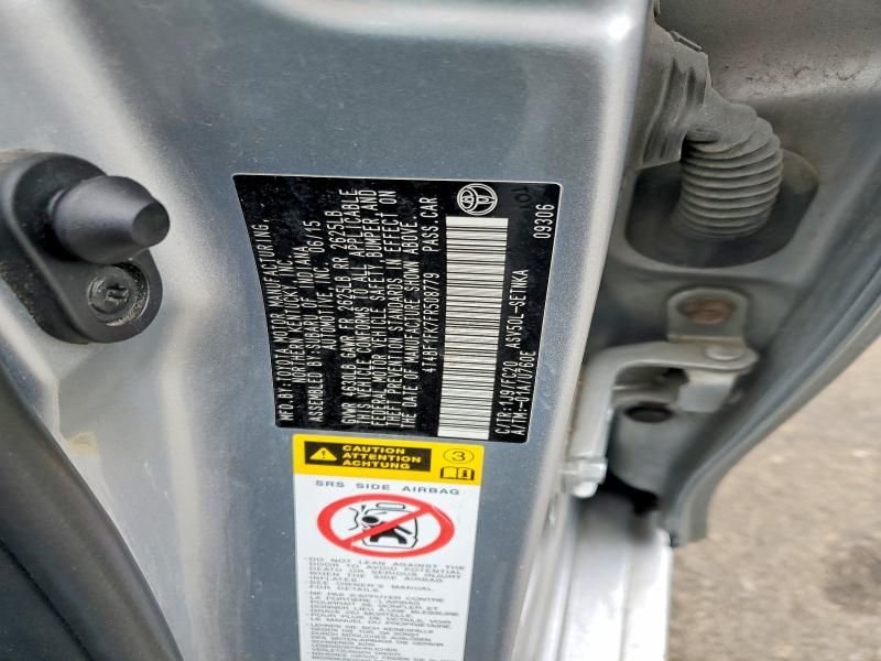 2015 Toyota Camry le