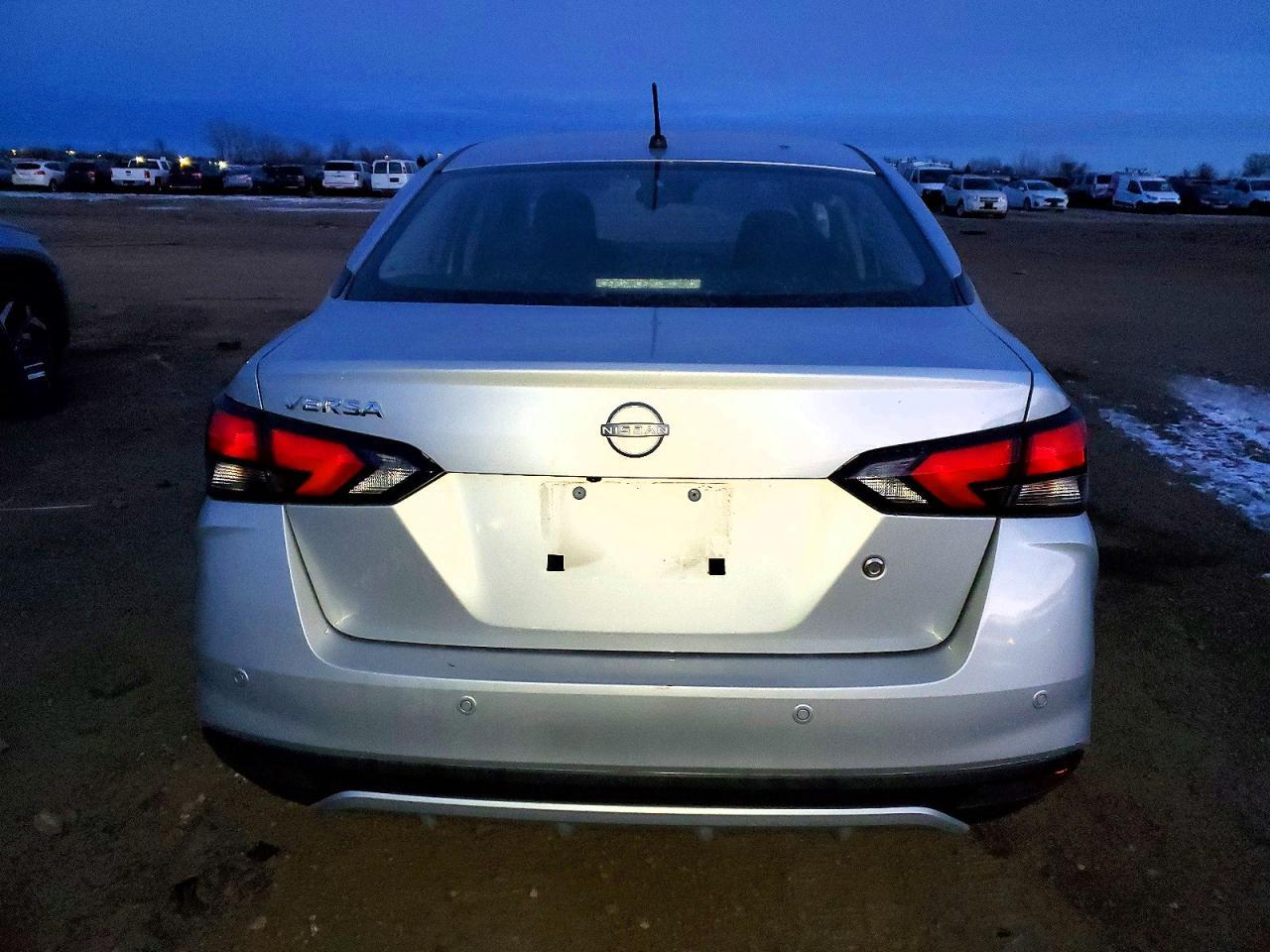 2024 Nissan Versa s