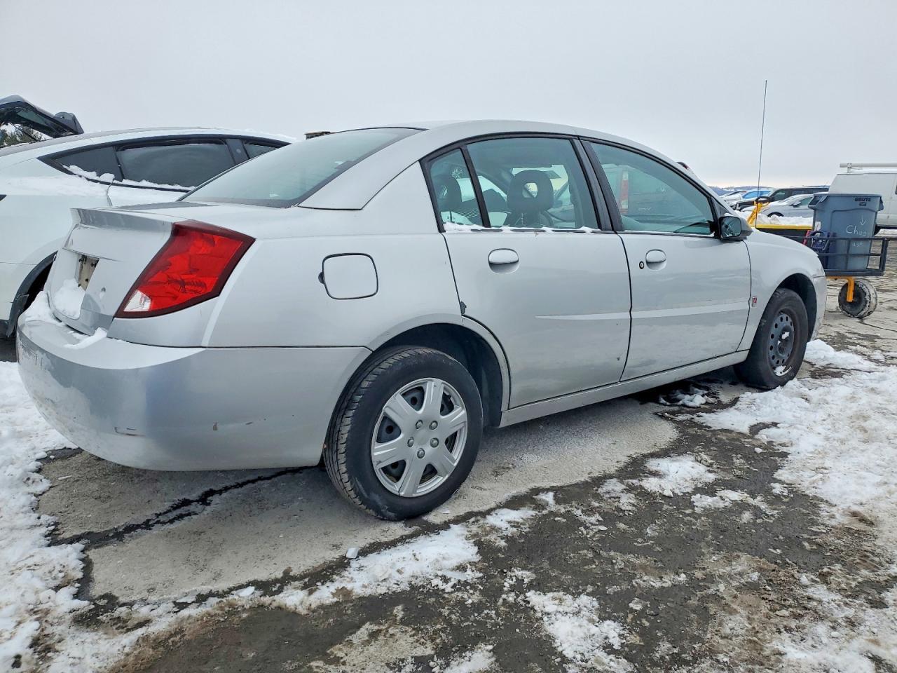 2004 Saturn Ion Level 2