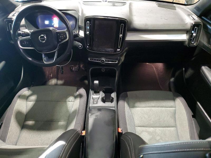 2024 Volvo Xc40 Core