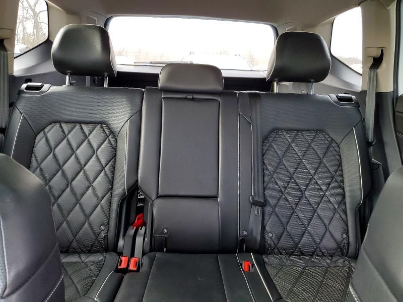 2024 Volkswagen Atlas sel Premium R-line