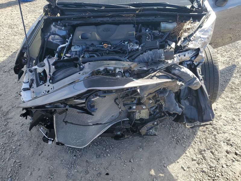 2022 Toyota Camry xle