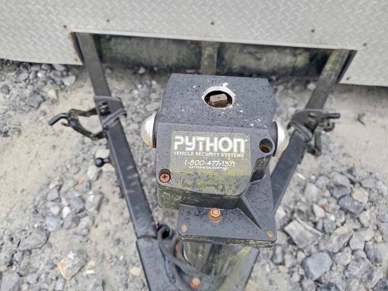 1999 Owens Classic Traile Enclosed Cargo Trailer