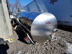 Salvage cars for sale from Copart -no: 2014 Walker Tanker-Tank Trailer