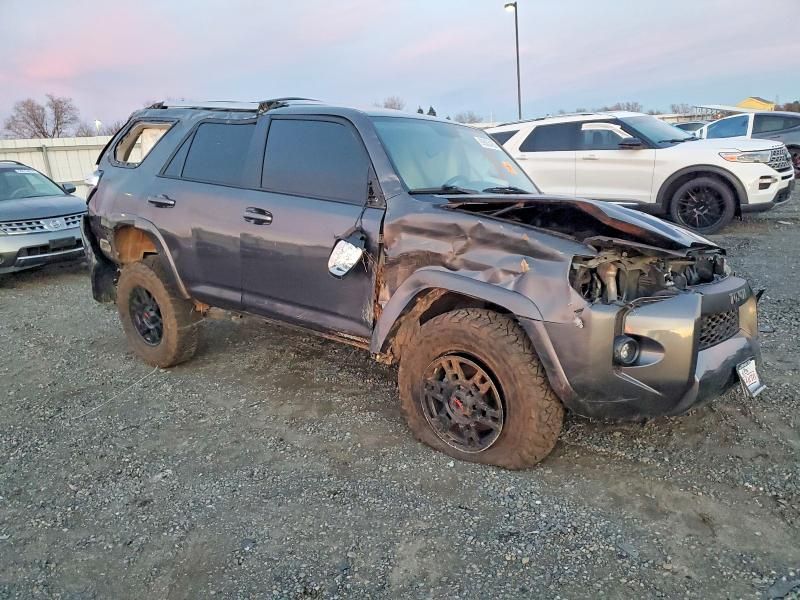 2016 Toyota 4runner Sr5/sr5 Premium