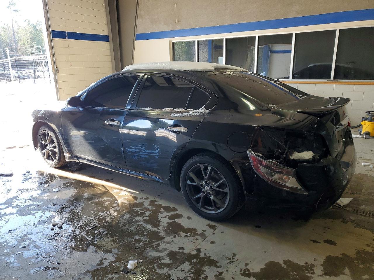 2012 Nissan Maxima s