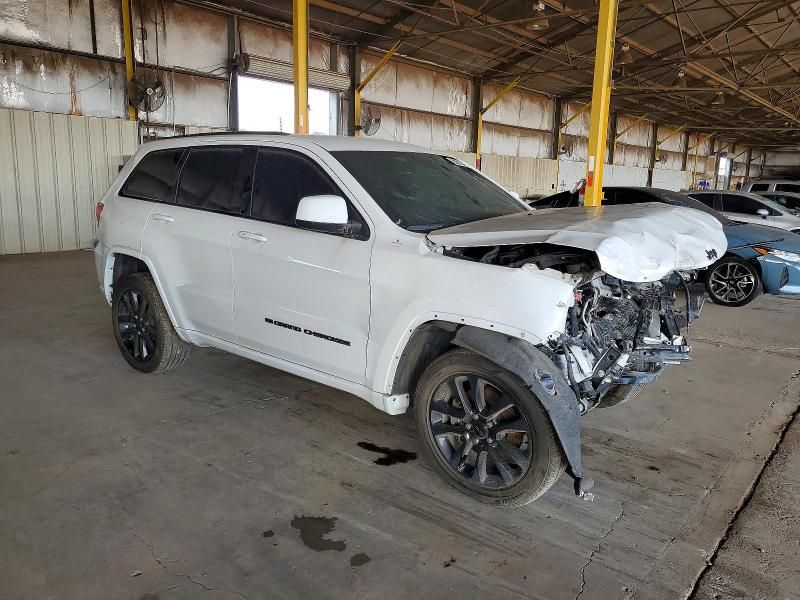 2022 Jeep Grand Cherokee Laredo e