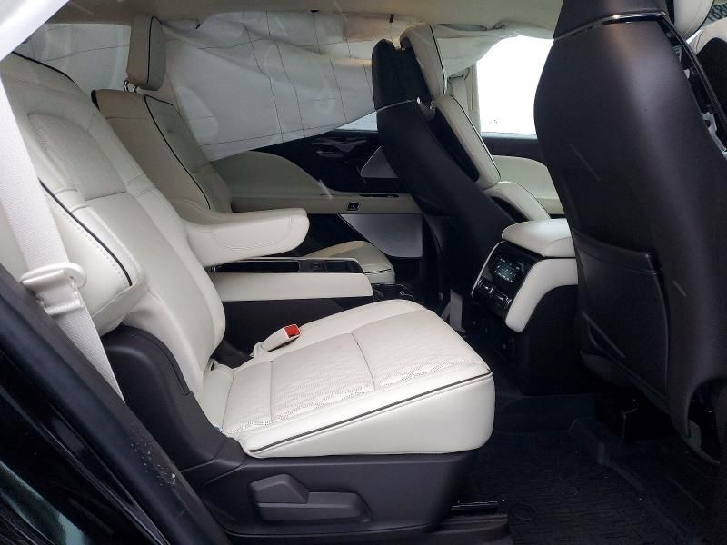 2022 Lincoln Aviator Black Label