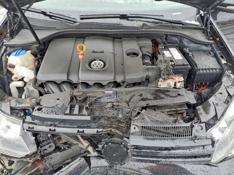 2013 Volkswagen Golf