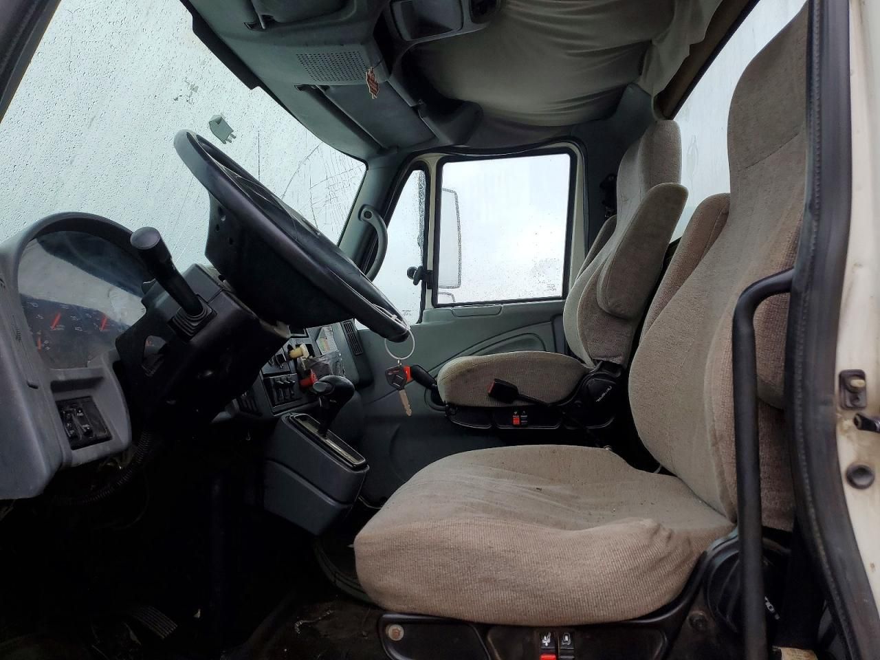 2005 International 4000 4200