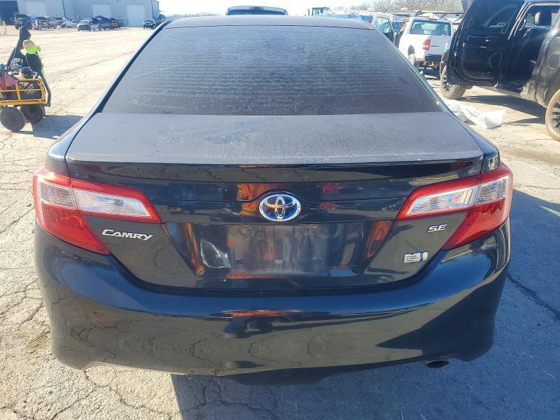 2014 Toyota Camry Hybrid