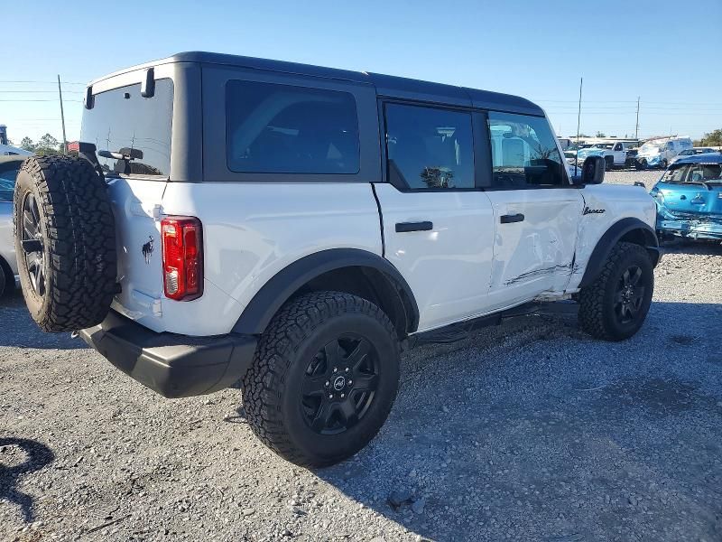 2024 Ford Bronco Black Diamond