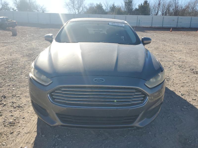 2013 Ford Fusion s