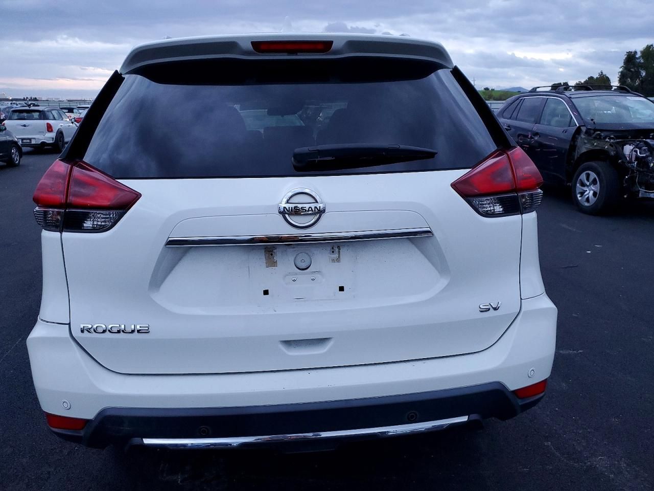 2020 Nissan Rogue s