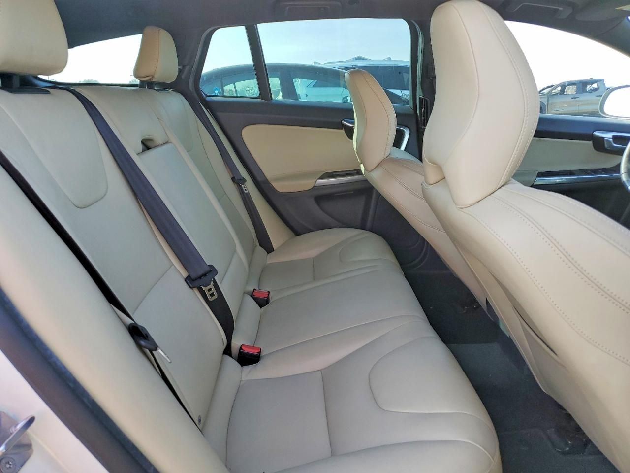 2017 Volvo V60 T5 Premier