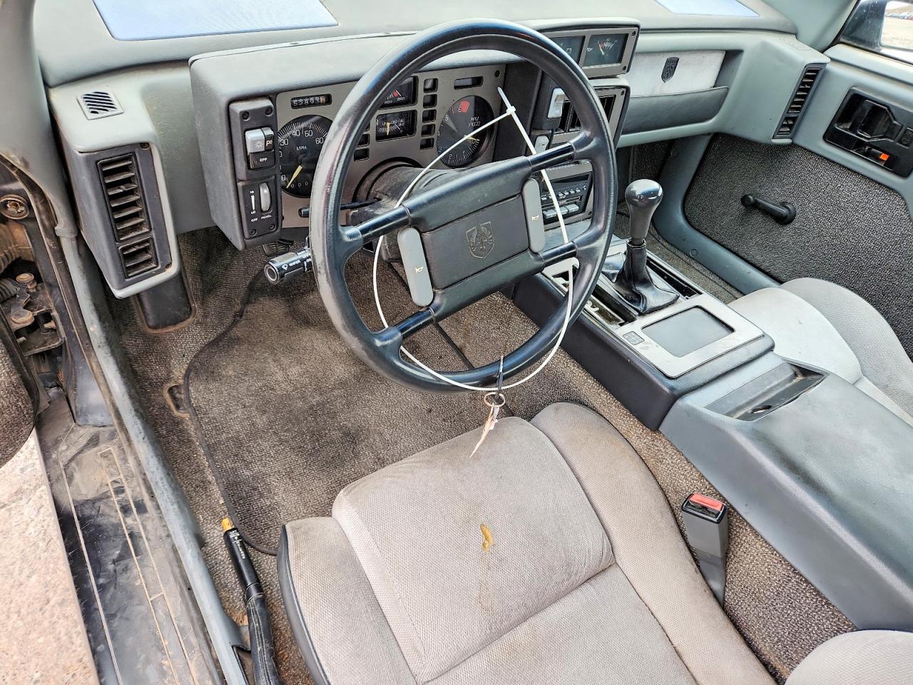 1986 Pontiac Fiero se