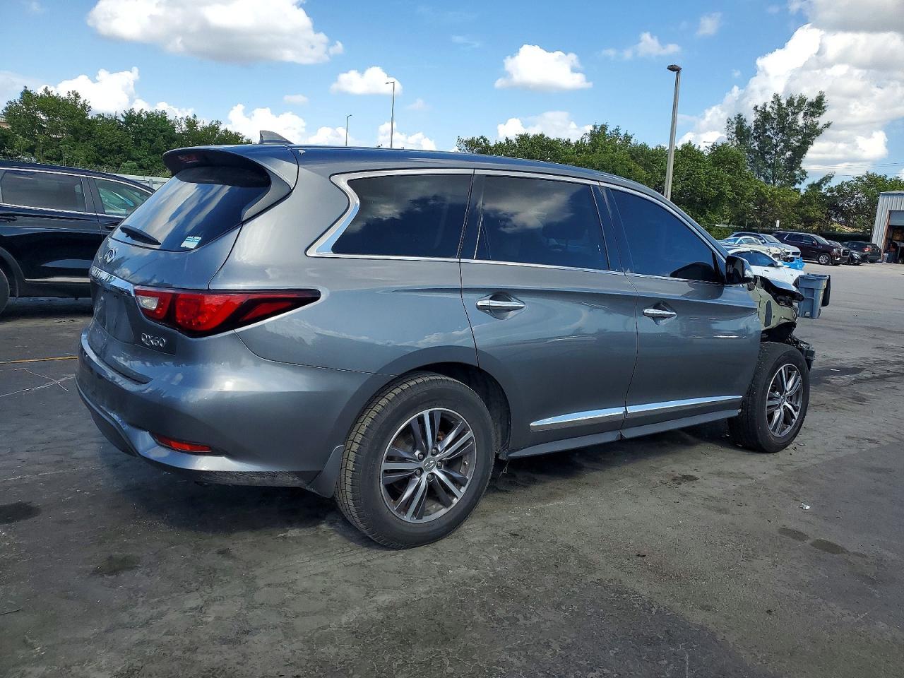 2018 Infinity Qx60 Base