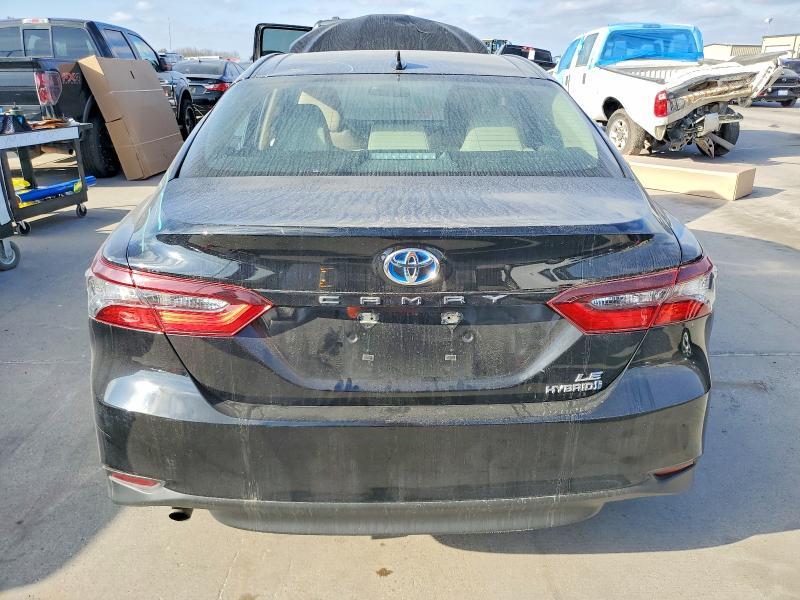 2022 Toyota Camry le