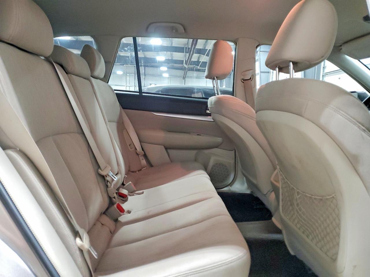 2014 Subaru Outback 2.5i