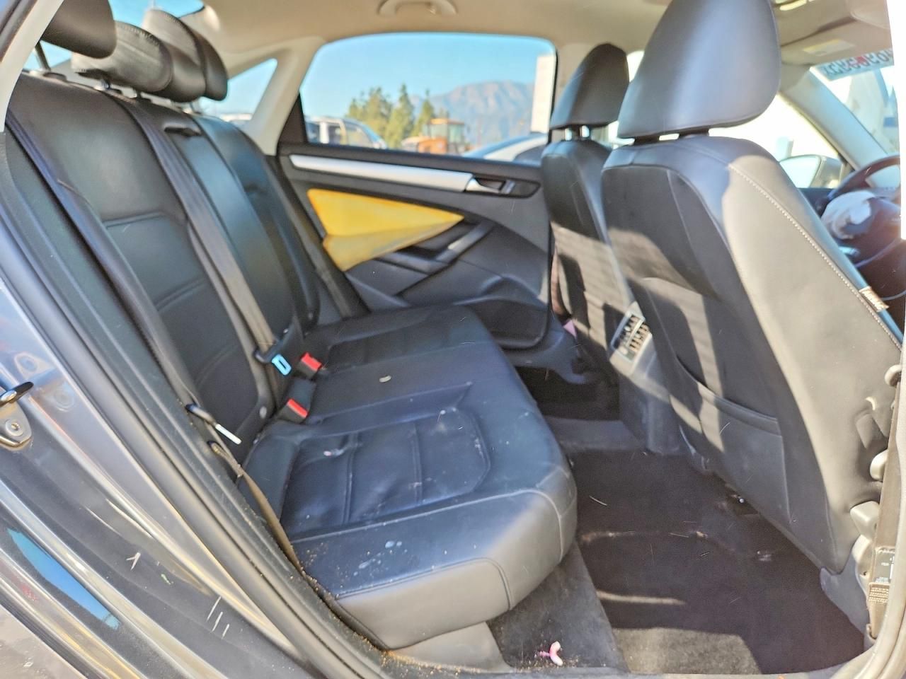 2013 Volkswagen Passat se