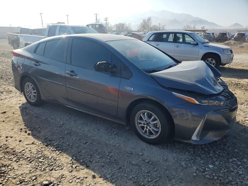 2021 Toyota Prius Prime le