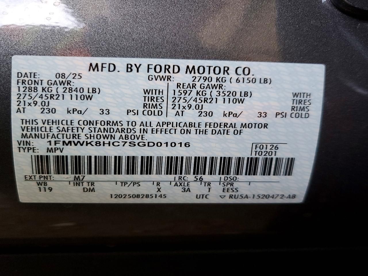 2025 Ford Explorer Platinum