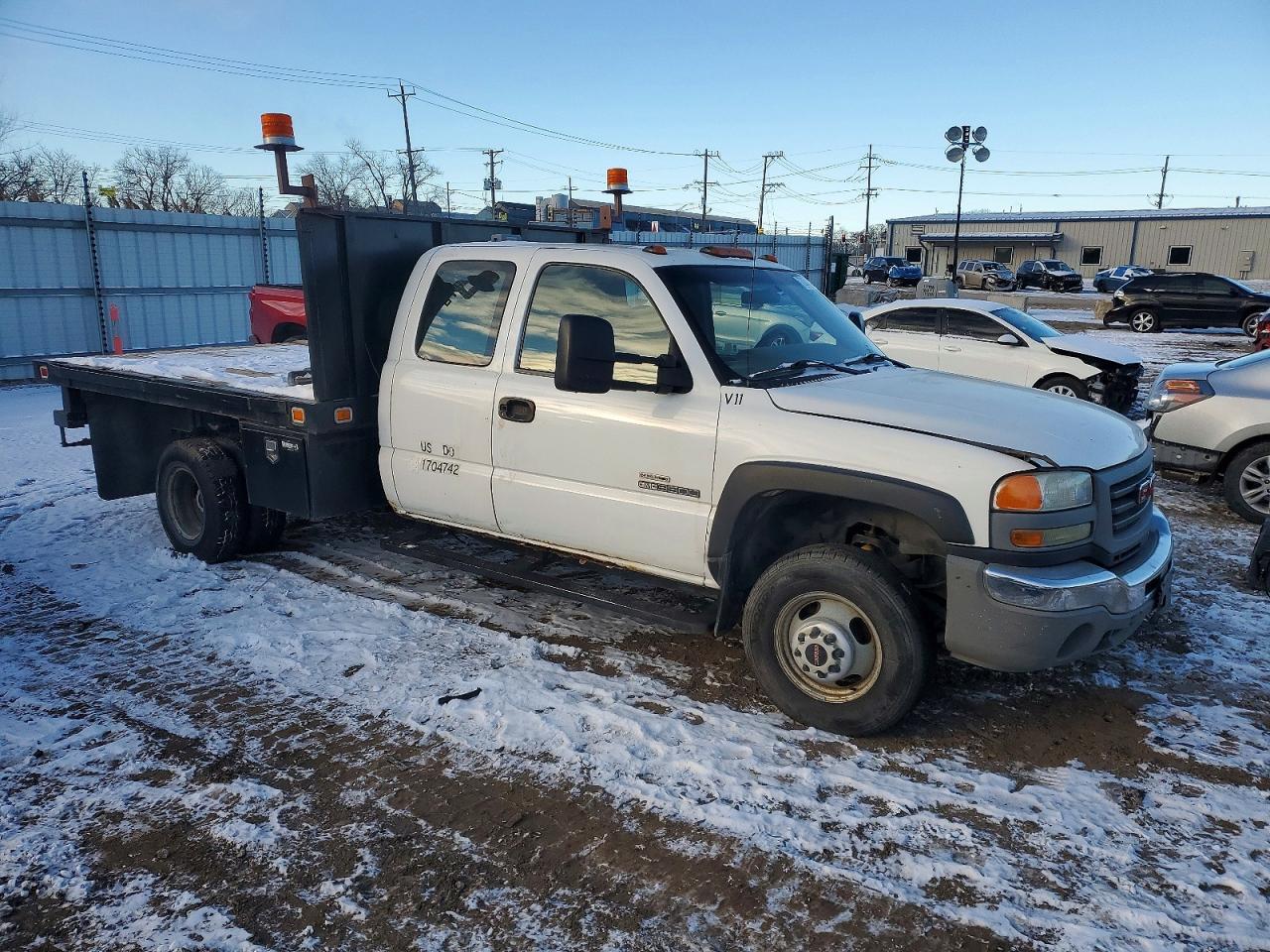 2006 GMC Sierra Flatbed Truck