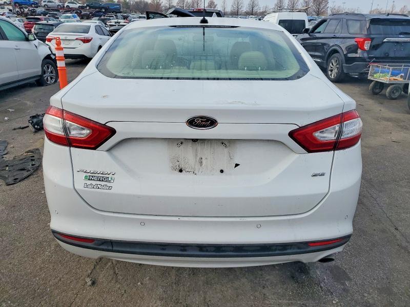 2016 Ford Fusion se Phev