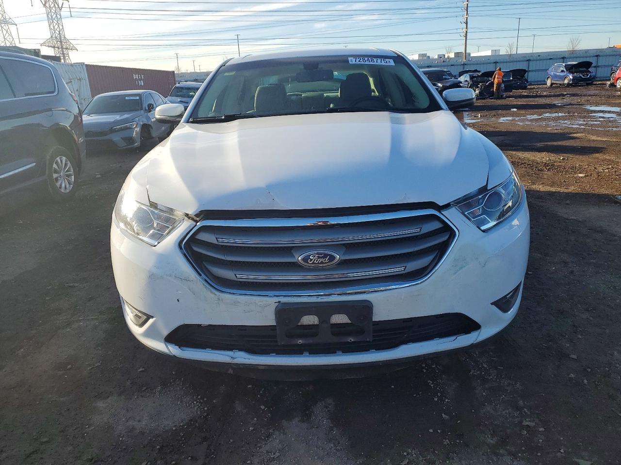 2013 Ford Taurus sel