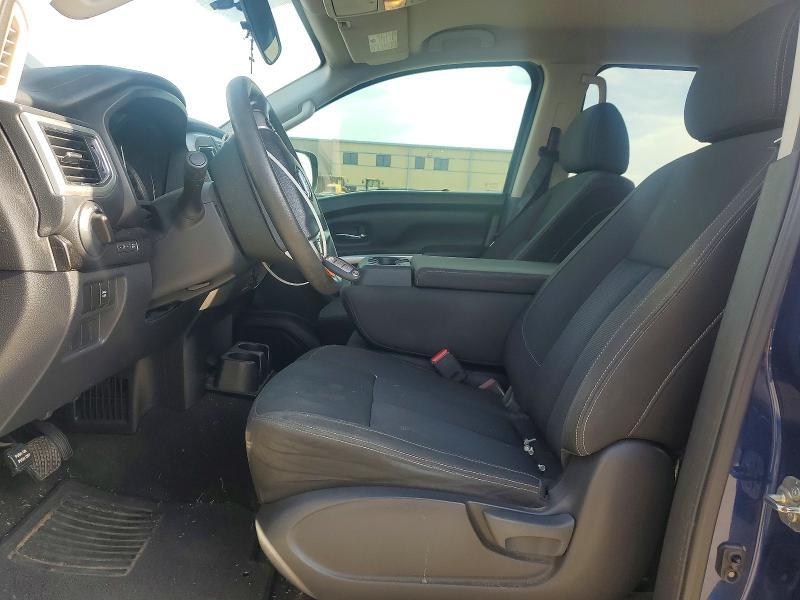2017 Nissan Titan s
