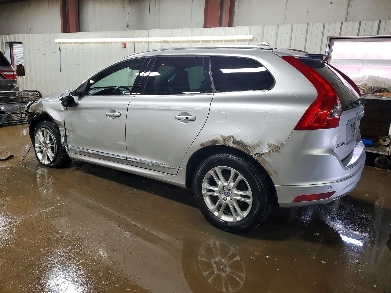 2016 Volvo Xc60 T5 Platinum