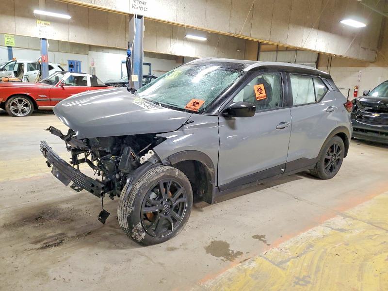 2023 Nissan Kicks sv