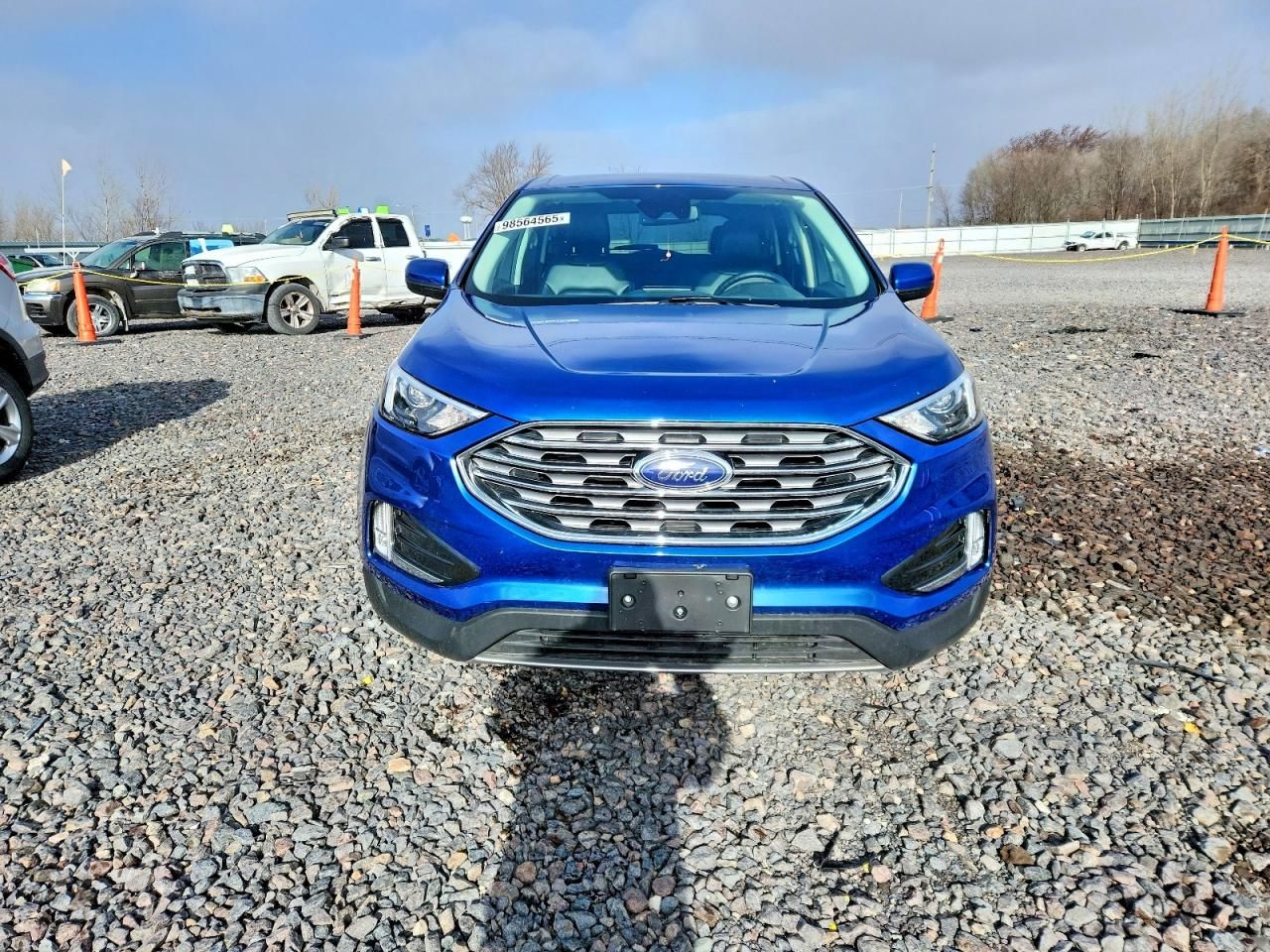 2022 Ford Edge sel