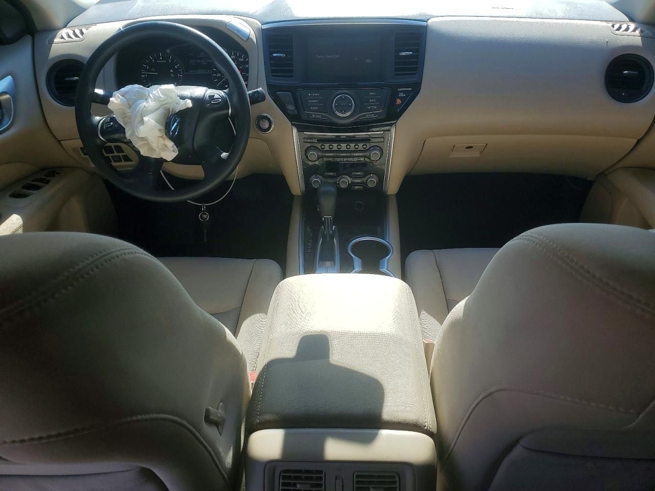 2017 Nissan Pathfinder s