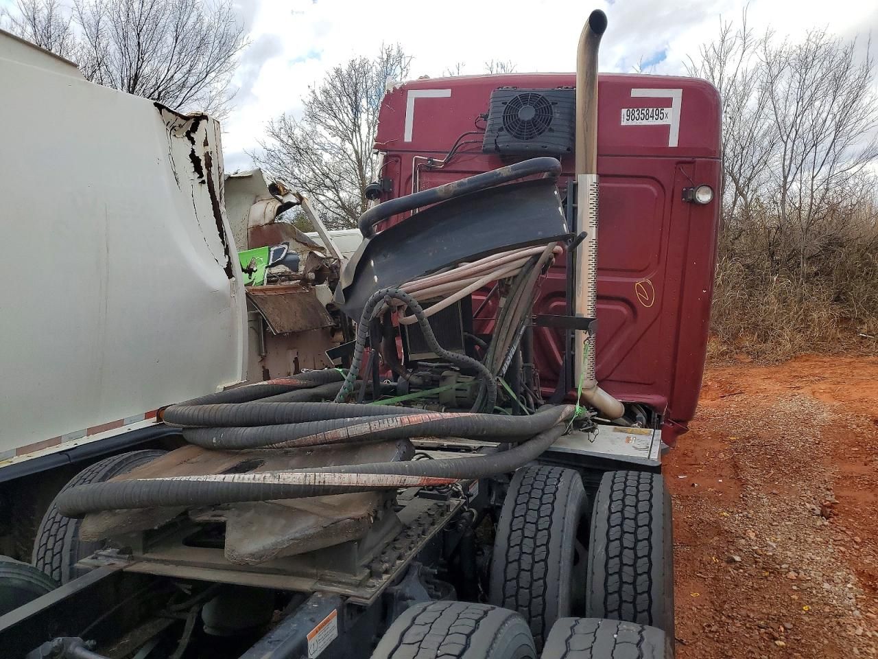 2023 Freightliner Cascadia 126 Semi Truck