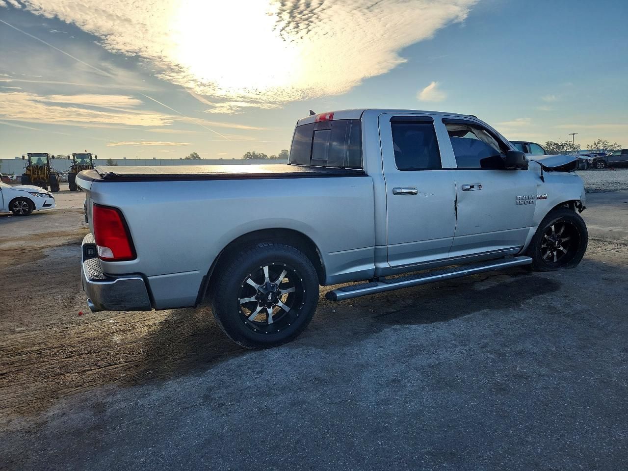 2015 Dodge Ram 1500 slt