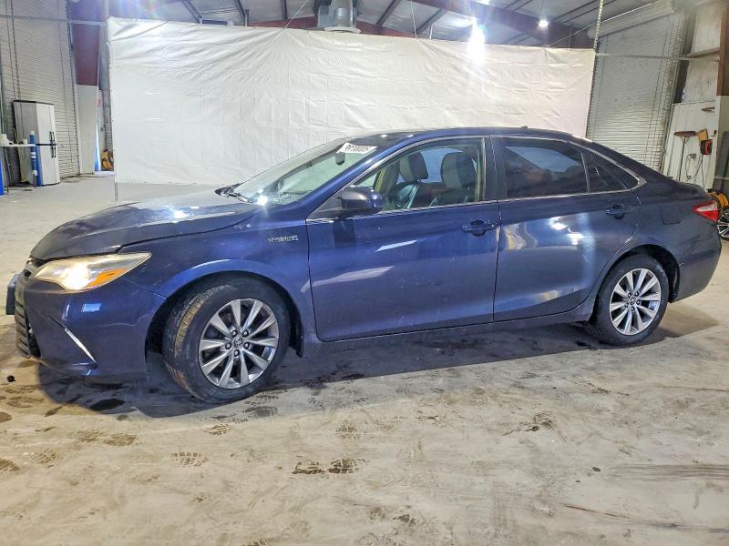 2016 Toyota Camry Hybrid